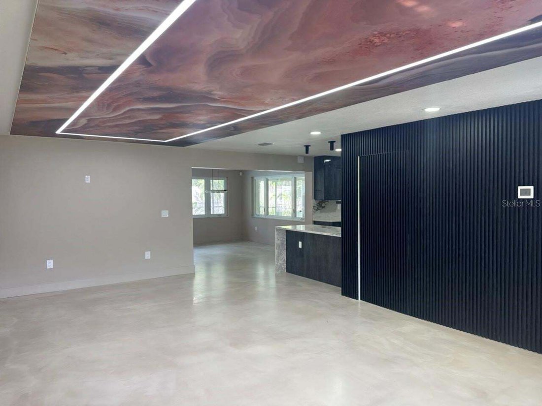 House in St. Petersburg, Florida, United States 2 - 18583929