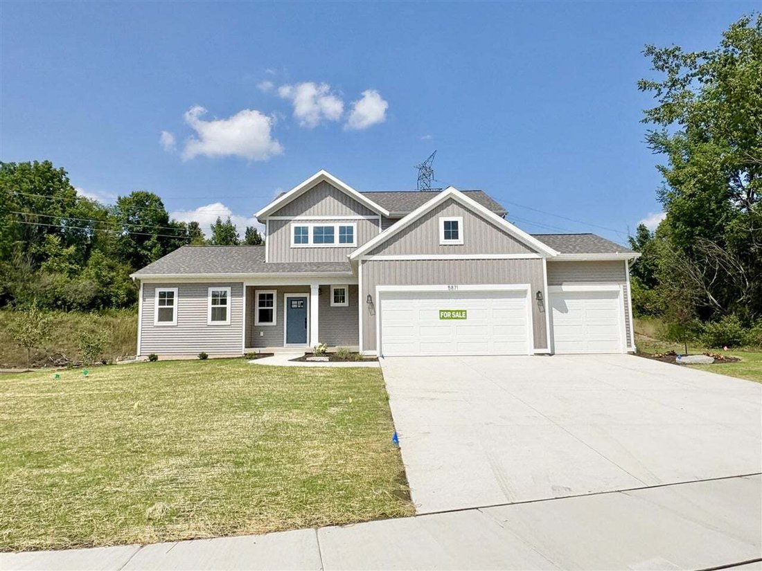 House in Caledonia, Michigan, United States 1 - 18307265