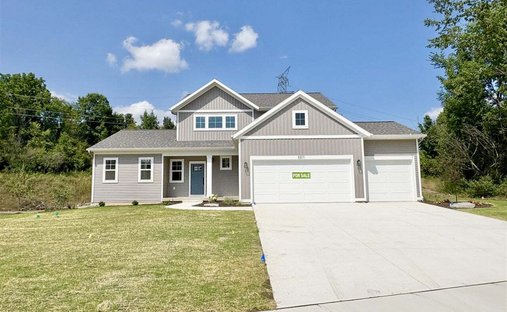 House in Caledonia, Michigan, United States 1