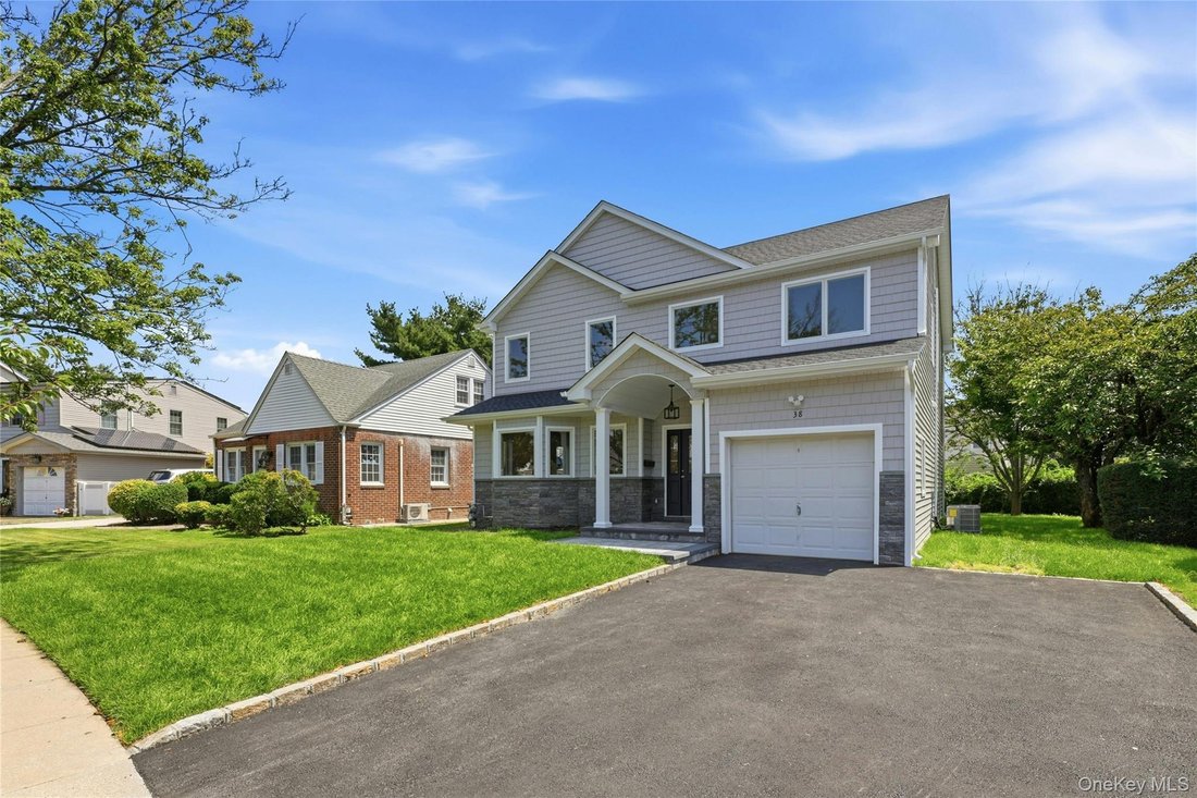 House in New Hyde Park, New York, United States 2 - 18583880