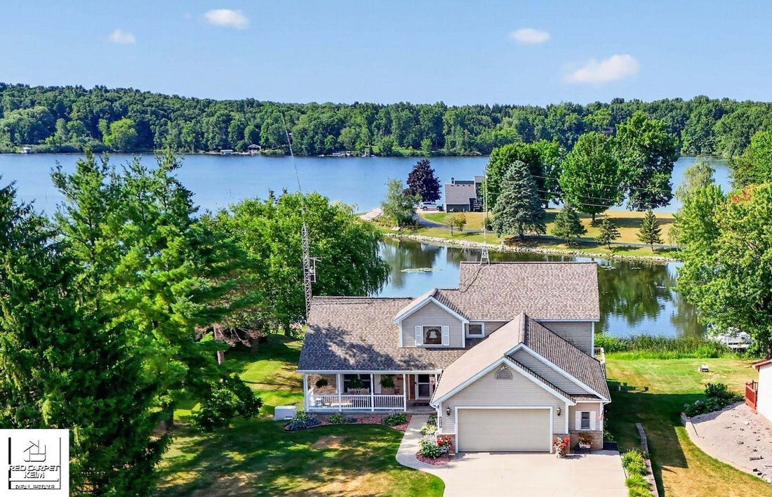 House in Goodrich, Michigan, United States 1 - 18309737