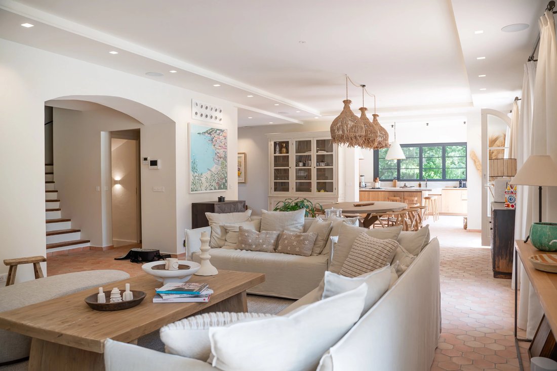 Villa in Grimaud, Provence-Alpes-Côte d'Azur, France 4 - 18585358