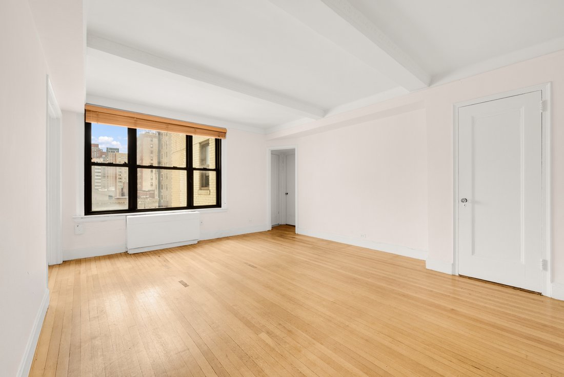 Co Op in New York, New York, United States 2 - 18585179
