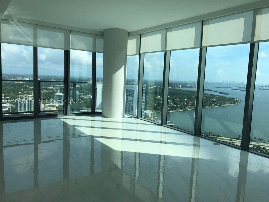 Condo in Miami, Florida, United States 1 - 18584421