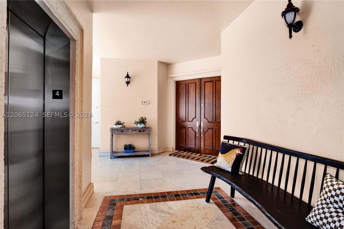 Condo in Coral Gables, Florida, United States 4 - 18584478