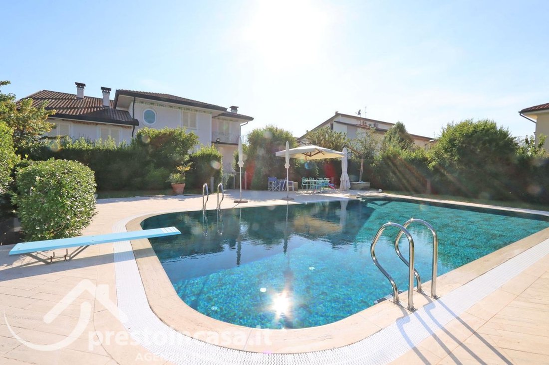 Villa in Center, Fucecchio, Tuscany 5 - 18584694