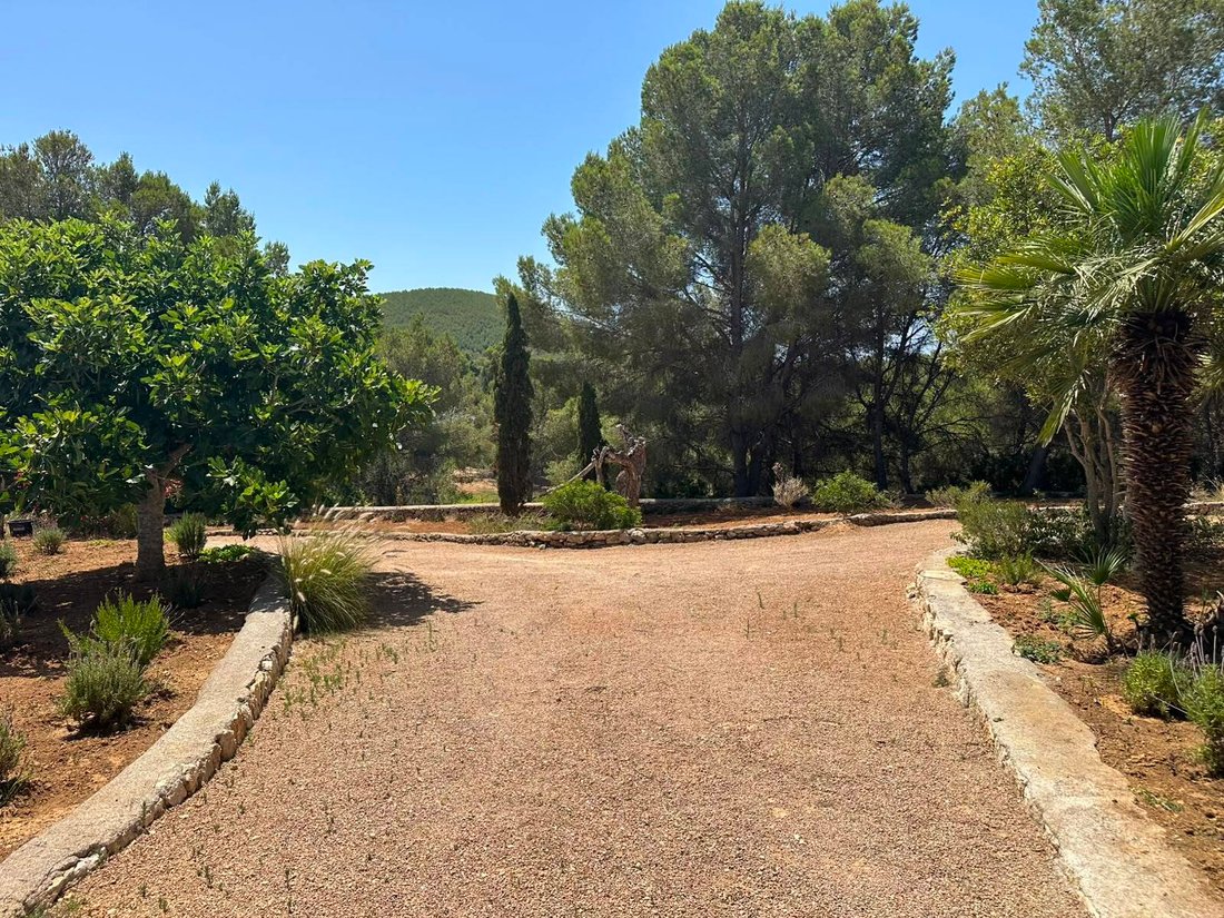 Finca in Santa Eularia des Riu, Balearic Islands, Spain 4 - 18583778