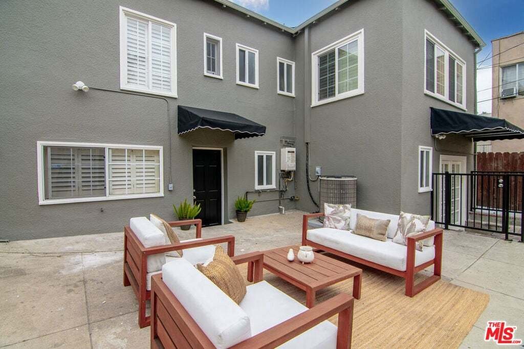 House in Los Angeles, California, United States 5 - 18584049
