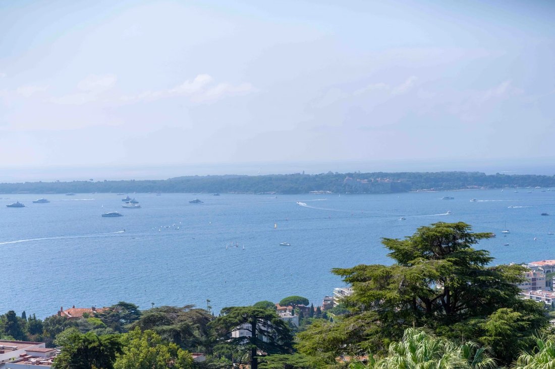 Apartment in La Californie, Cannes, France 3 - 18582262