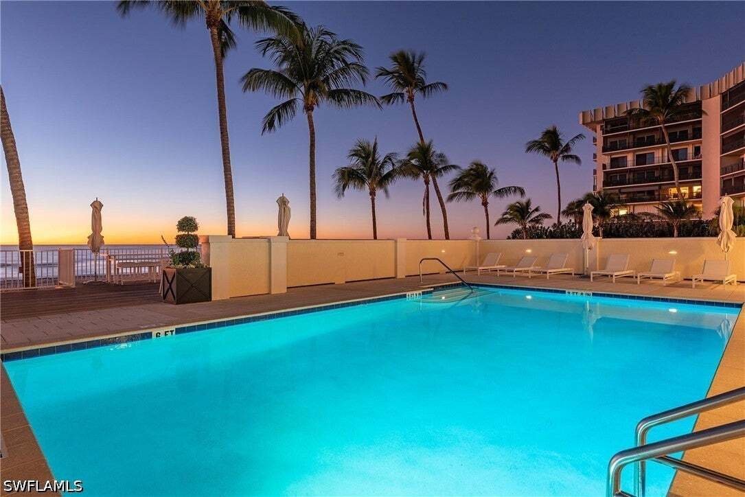 Condo in Naples, Florida, United States 5 - 18581469