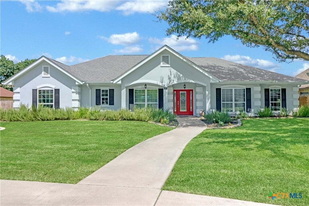 House in Seguin, Texas, United States 1 - 18584100