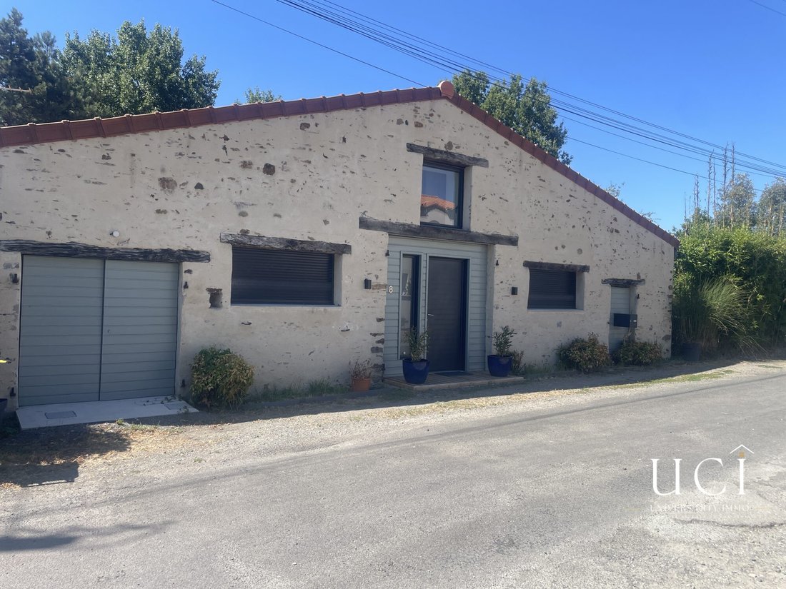 House in Sud Bourg, Saint-Philbert-de-Grand-Lieu, France 1 - 18332245