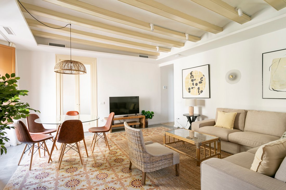 Apartment in Ciutat Vella, Barcelona, Spain 3 - 18585222