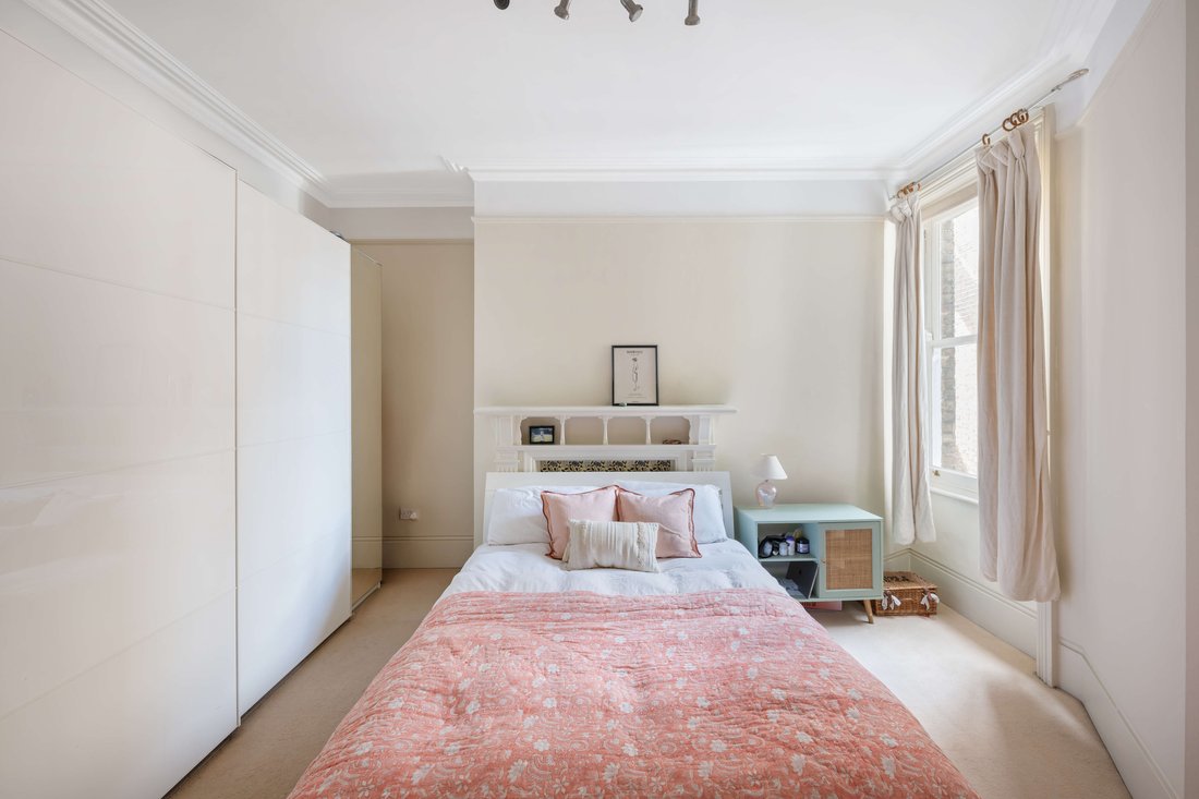 Townhouse en Campden Hill, Kensington y Chelsea, Inglaterra 4 - 18583464