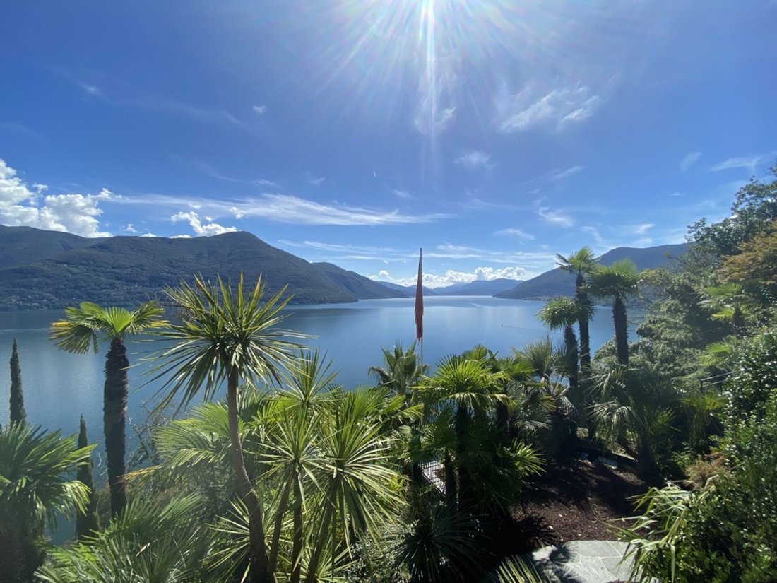 Villa in Brissago, Ticino, Switzerland 1 - 18583269