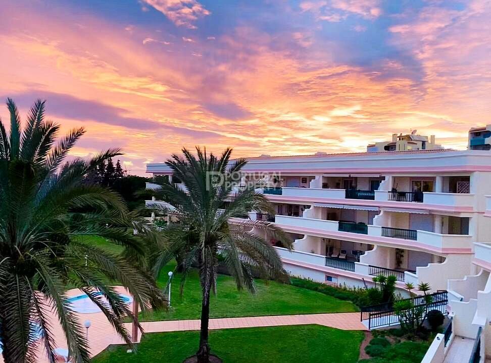 Apartment in Vilamoura, Quarteira, Algarve 1 - 18583450