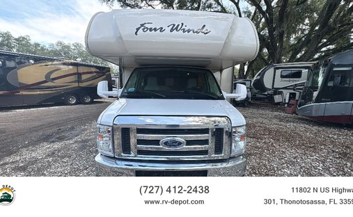 2018 Thor Motor Coach Four Winds 30D in Thonotosassa, FL, United States 1