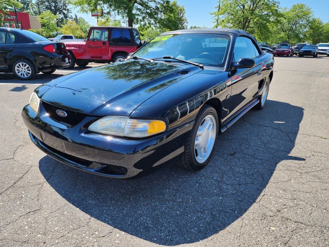 Cabriolet in Flat Rock, MI, United States 3 - 15507160