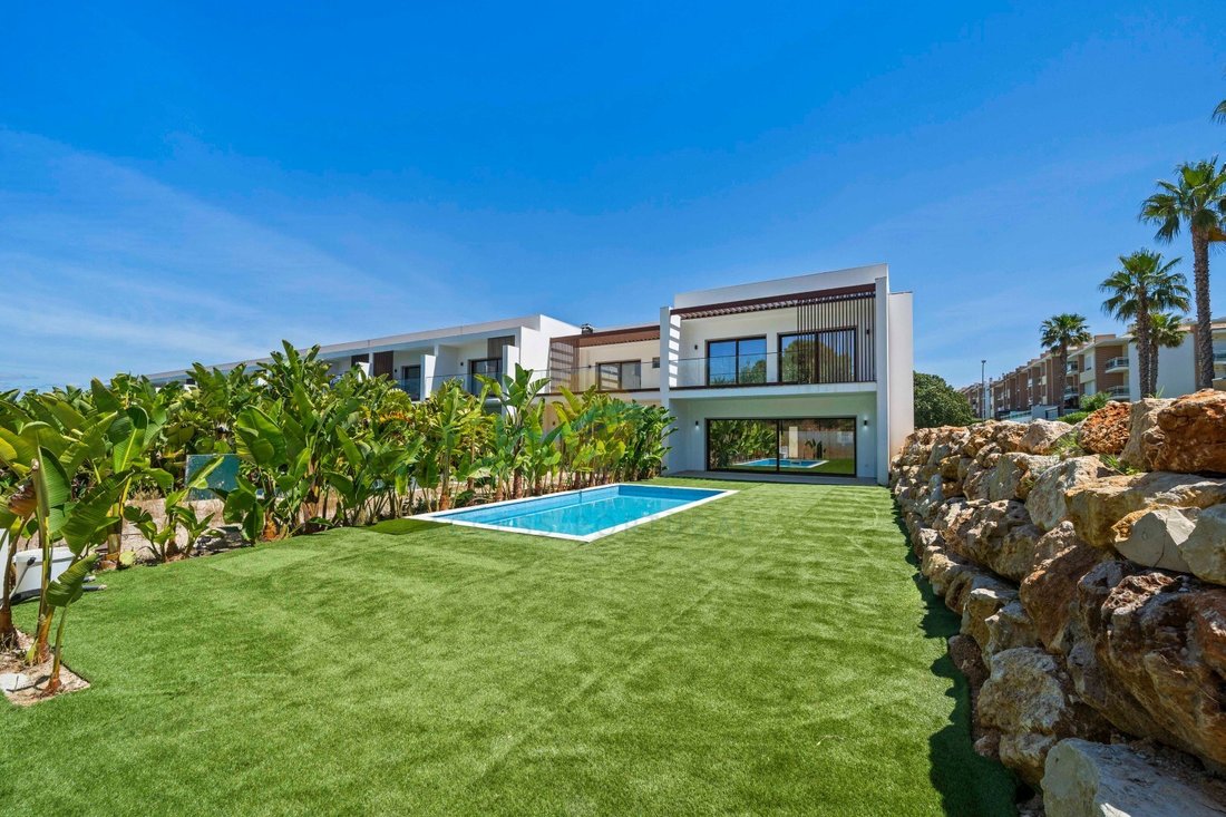 House in Alvor, Algarve, Portugal 2 - 18585921