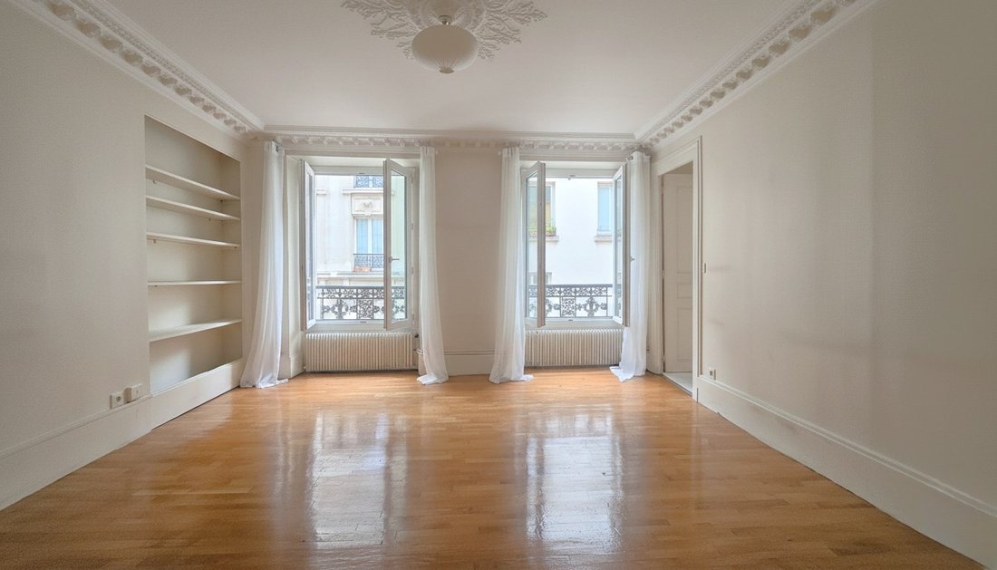 Apartment in Palais Royal, Paris 1er Arrondissement, Paris 1 - 18581833