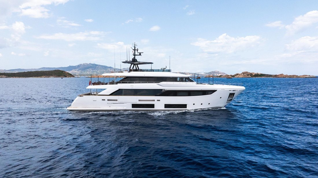 Motor Yacht in Italy 2 - 18581995