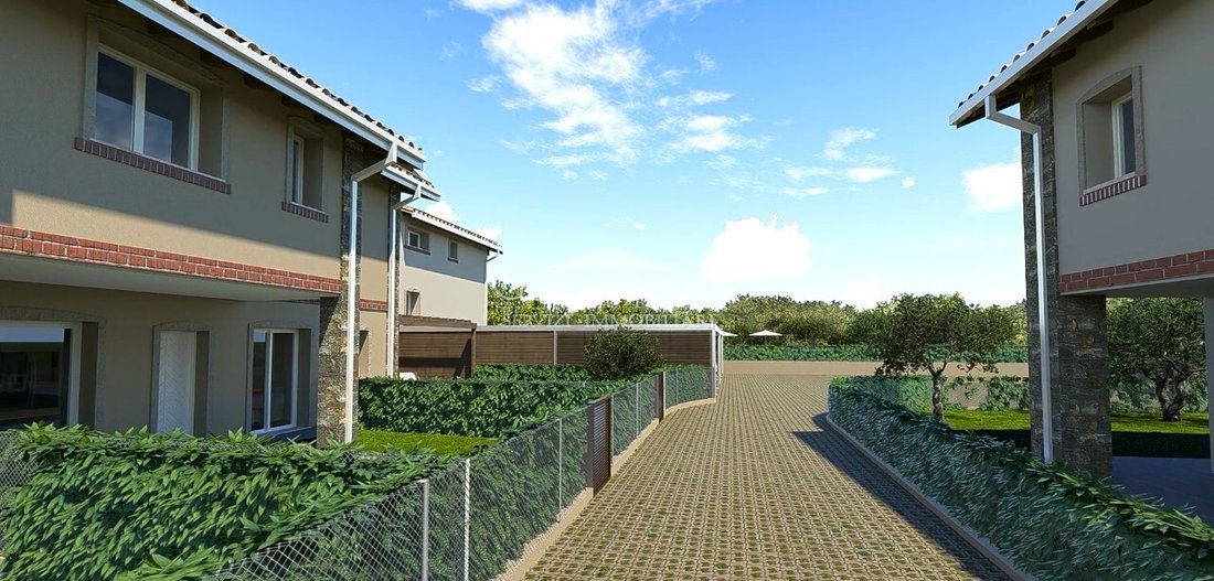 House in Desenzanino, Desenzano del Garda, Lombardy 4 - 17783044