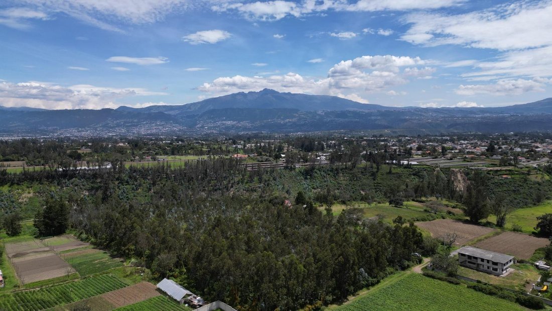 Terrain à Quito, Province de Pichincha, Équateur 5 - 18582397