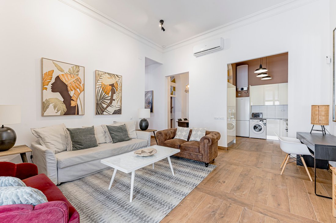 Apartment in Ciutat Vella, Barcelona, Spain 4 - 18585272