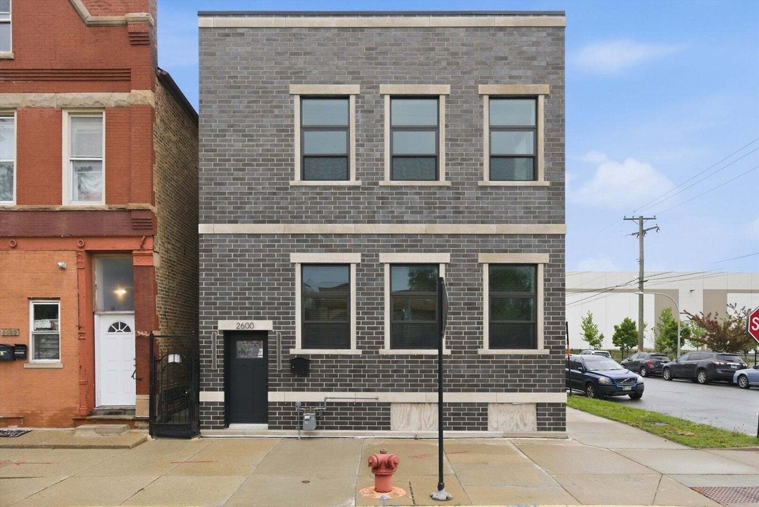 House in Chicago, Illinois, United States 1 - 18584489