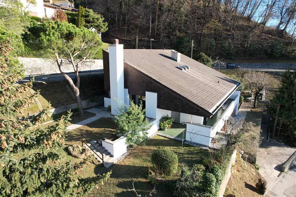 Villa in Morbio Inferiore, Ticino, Switzerland 1 - 18580898