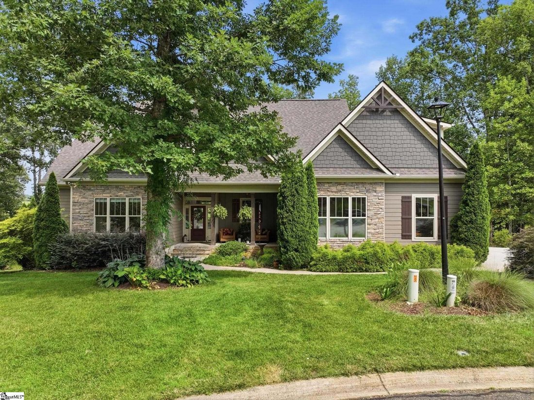 House in Travelers Rest, South Carolina, United States 1 - 18581434