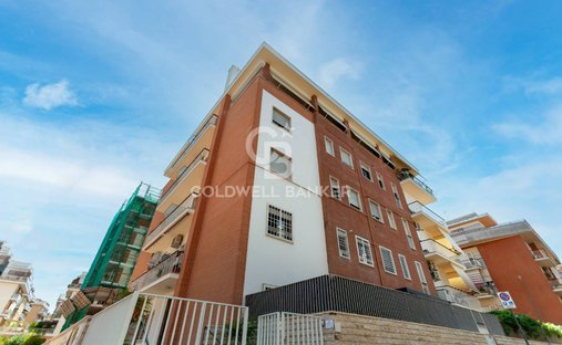 Appartement à Zone d'Aurelia - Val Cannuta - Ergifee, Rome, Italie 1