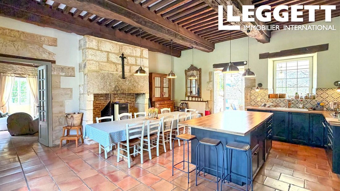 House in La Bachellerie, Nouvelle-Aquitaine, France 4 - 18585465