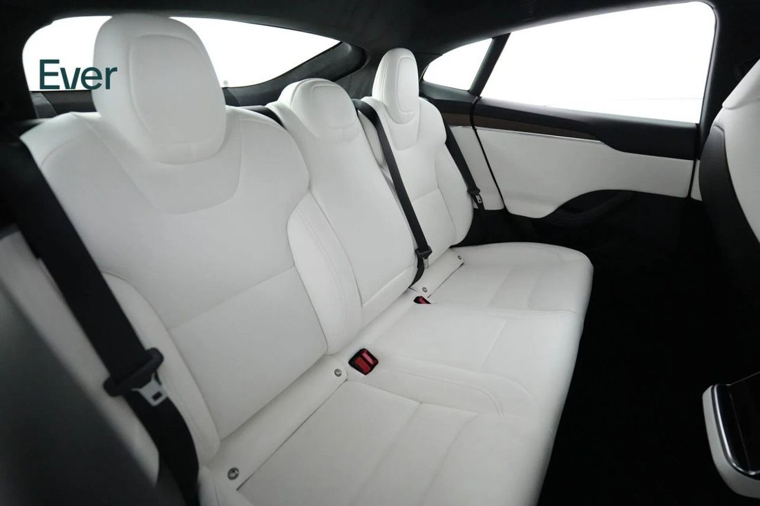 Sedan in San Francisco, CA, United States 5 - 17911665