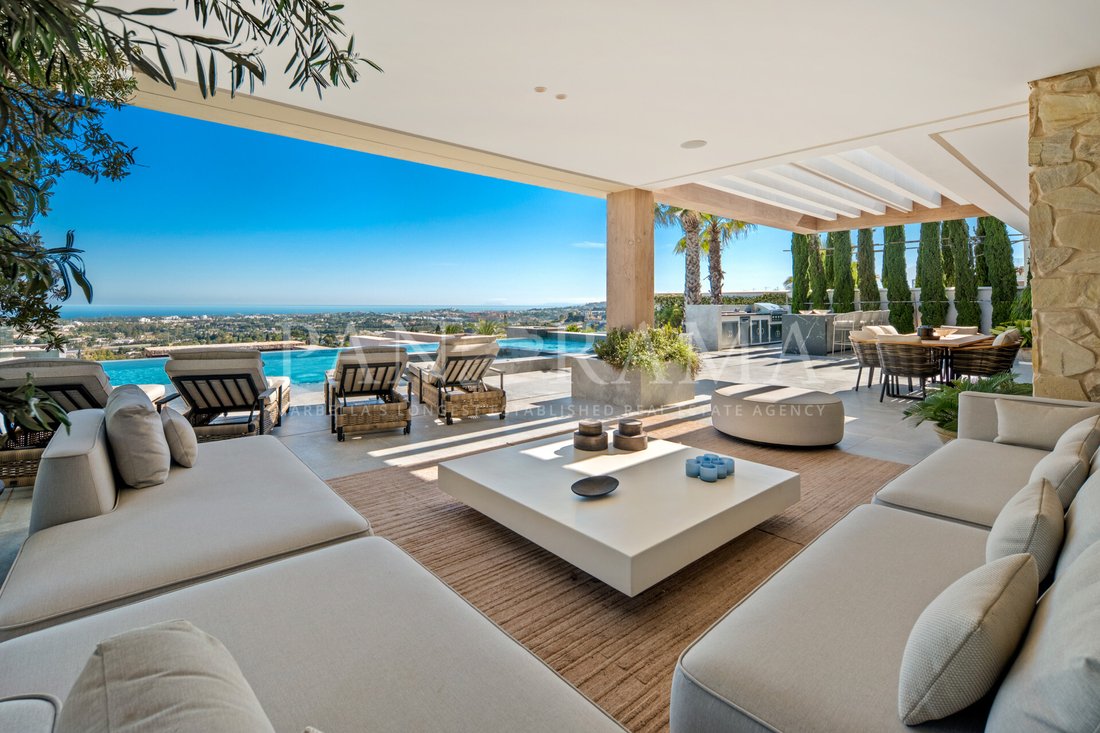 Villa in La Quinta, Benahavis, Andalusia 2 - 18581804