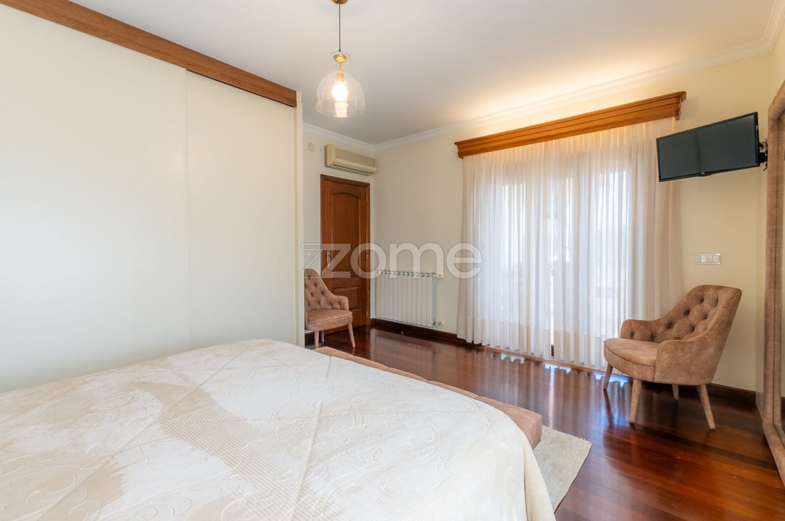House in Eiriz, Porto District, Portugal 5 - 18585502
