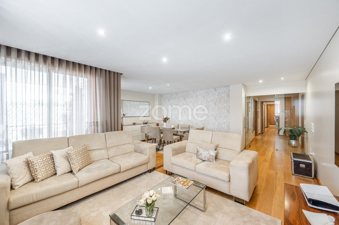 Apartment in Aguas Santas, Porto District, Portugal 1 - 18585496