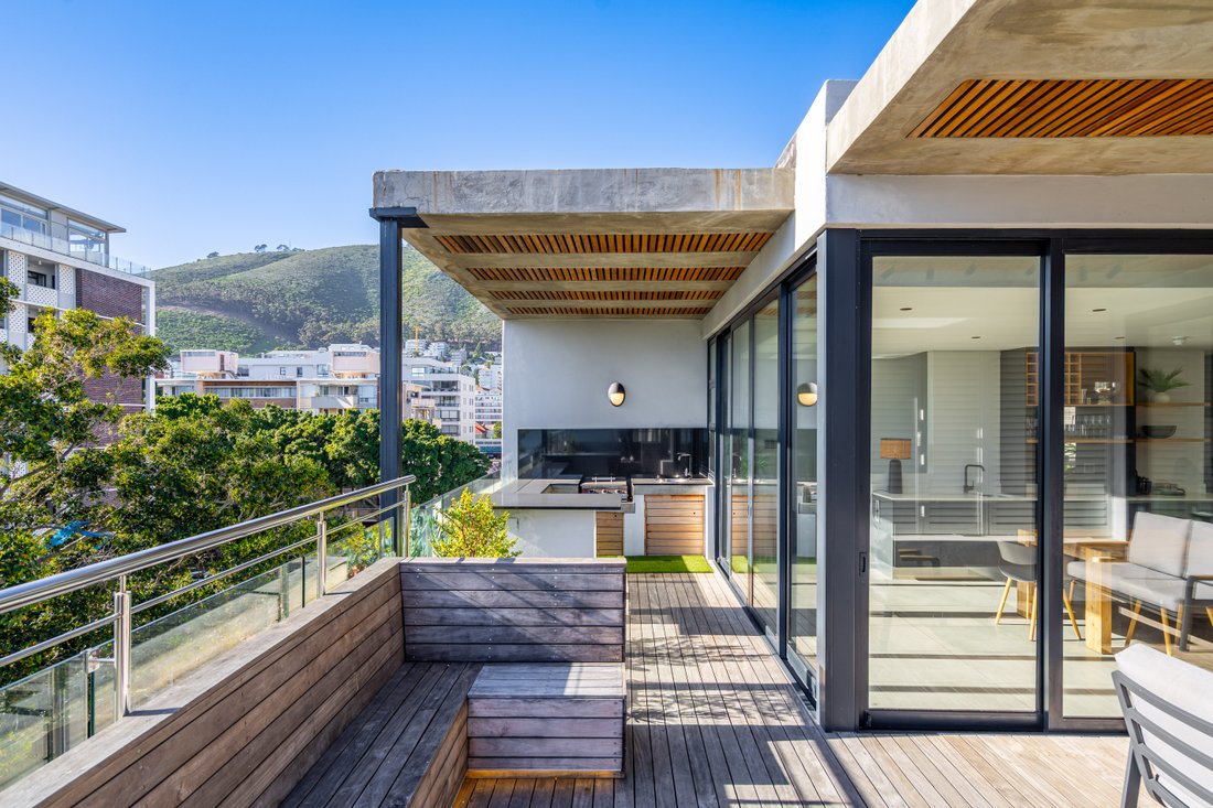 Apartment in Bakoven, Cape Town, South Africa 2 - 18582683