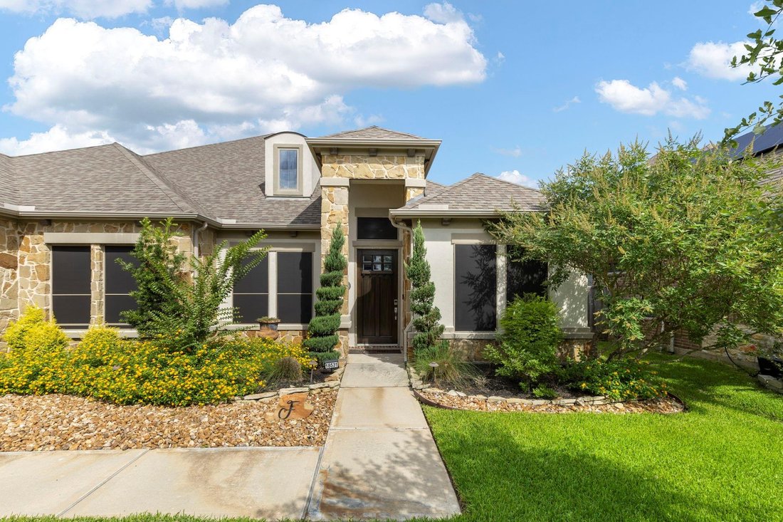 House in Tomball, Texas, United States 4 - 18585066