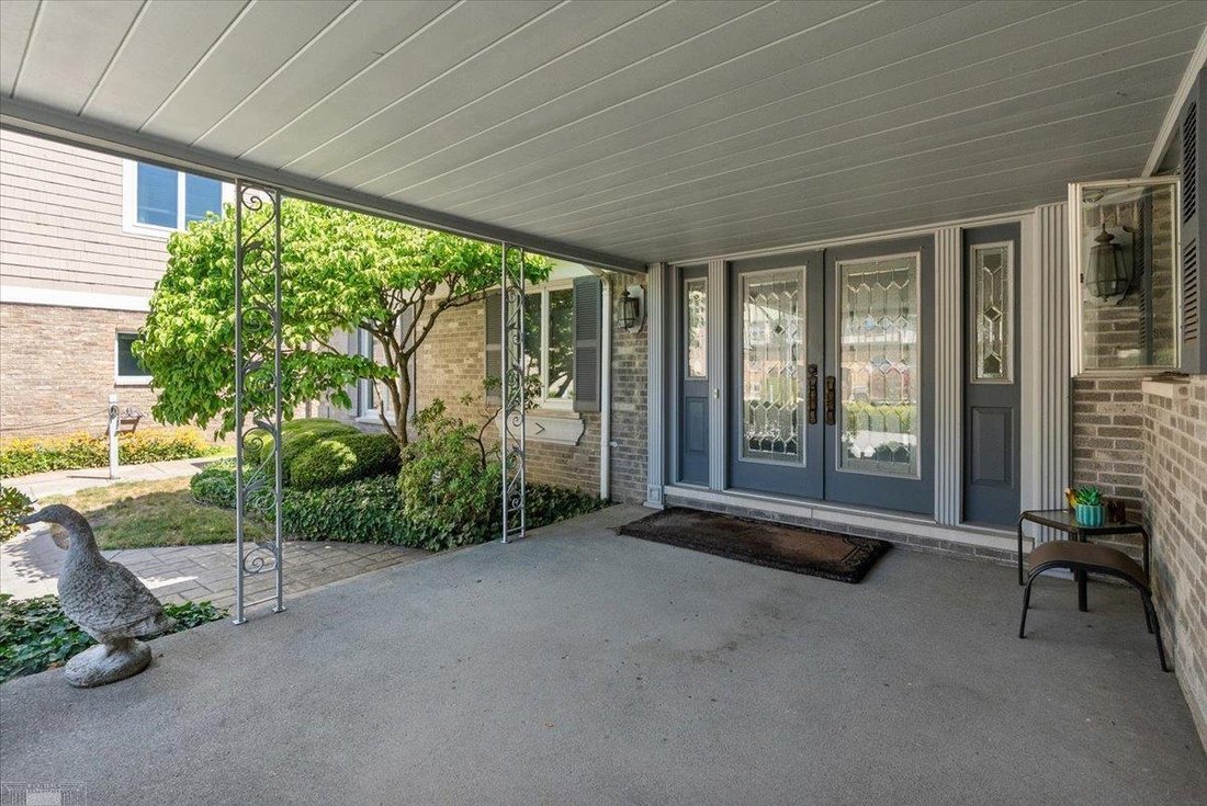 House in St. Clair Shores, Michigan, United States 4 - 18583801