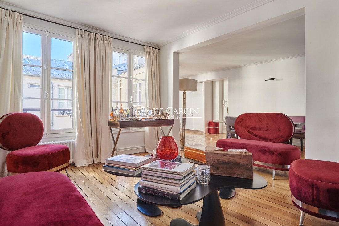 Apartment in Odéon, Paris 6e Arrondissement, Paris 1 - 18544156