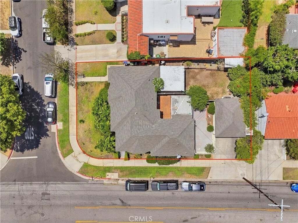 Los Angeles, California, United States 3 - 18584645