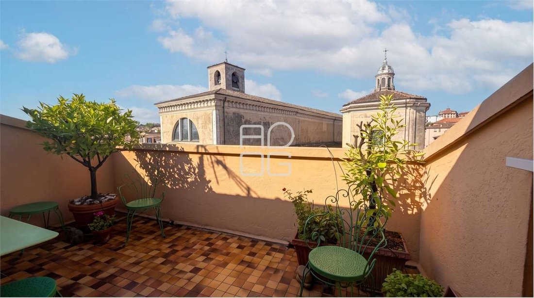 Apartment in Historic Center, Desenzano del Garda, Lombardy 4 - 18584013