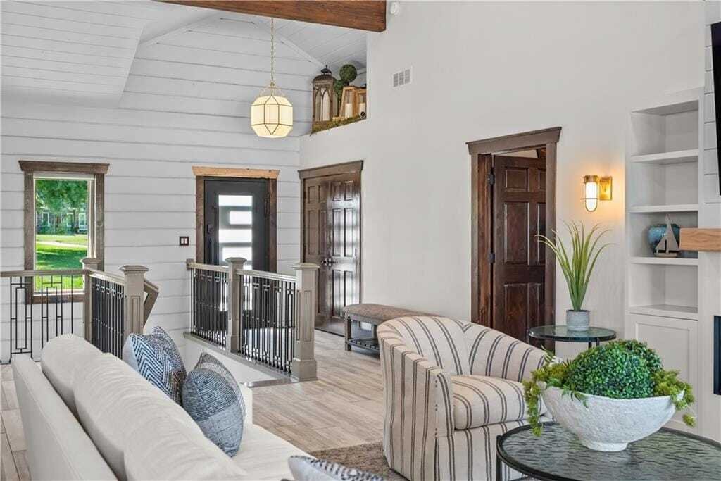 House in Lake Lotawana, Missouri, United States 4 - 18586078
