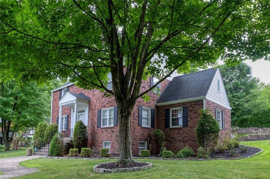 House in Pittsburgh, Pennsylvania, United States 2 - 18583262