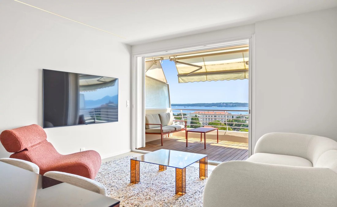 Apartment in La Source, Cannes, France 4 - 17728027