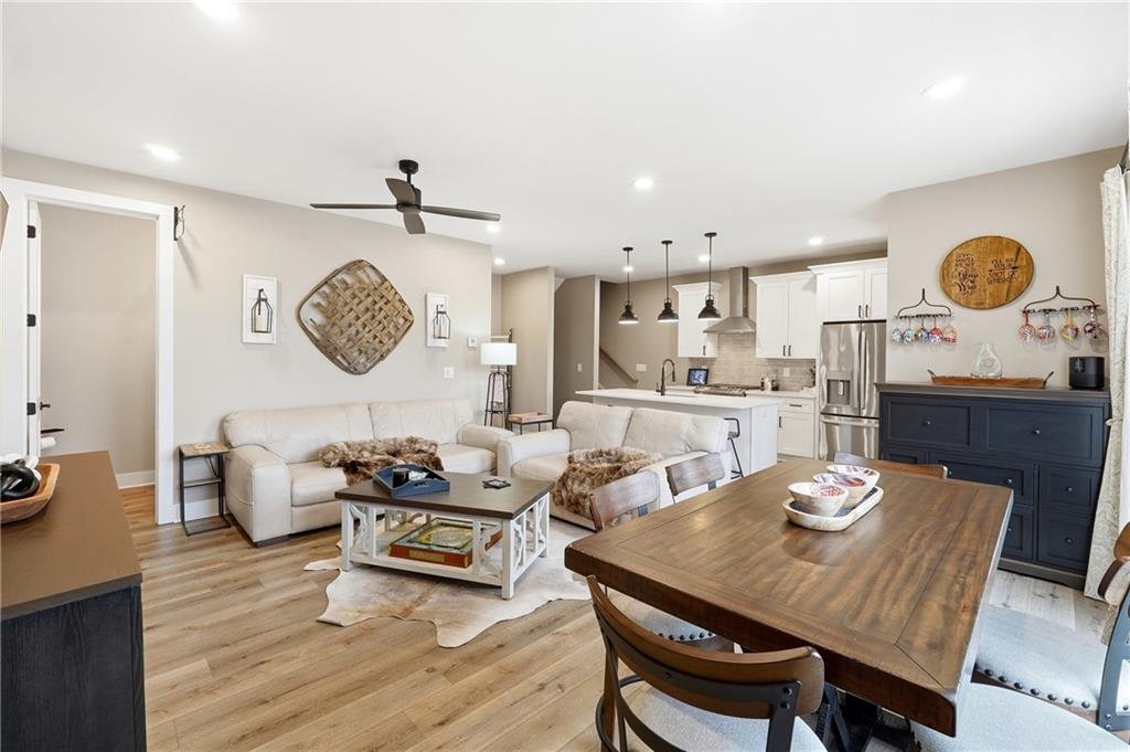 Townhouse in Gainesville, Georgia, United States 3 - 18581814
