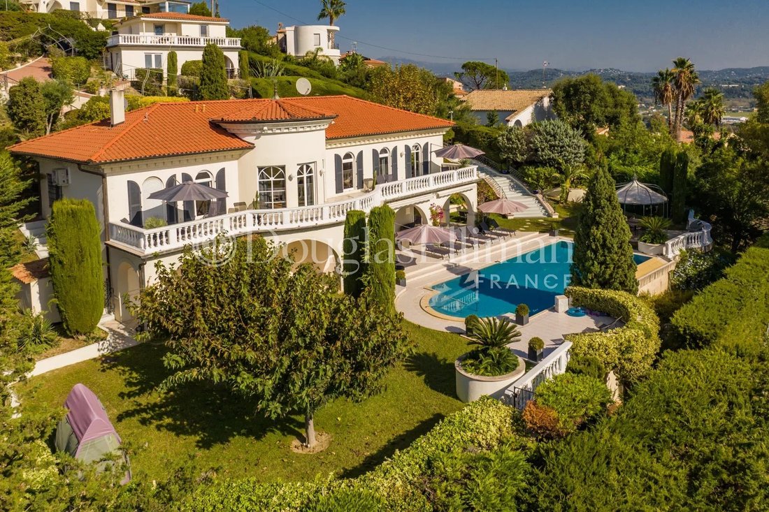 Villa in Les Termes, Mandelieu-la-Napoule, France 4 - 18582422