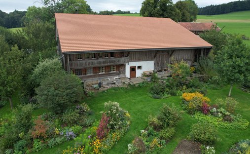 House in Vuisternens-devant-Romont, Fribourg, Switzerland 1