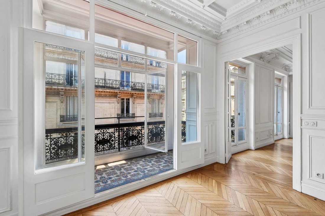 Apartment in Paris 8e Arrondissement, Paris, France 4 - 18582242